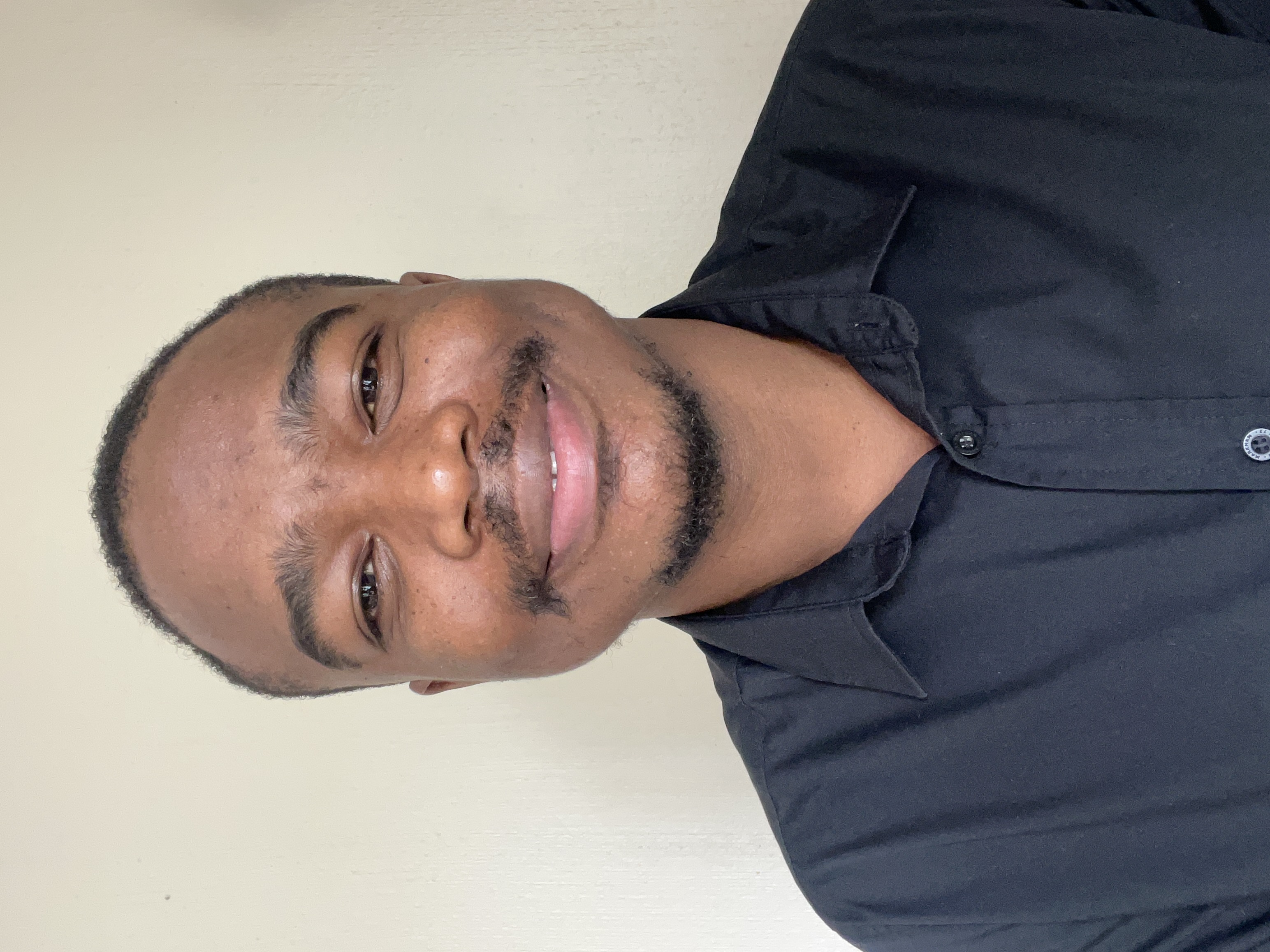 Lwazi Kohlase, Co-Founder & Business Development Director